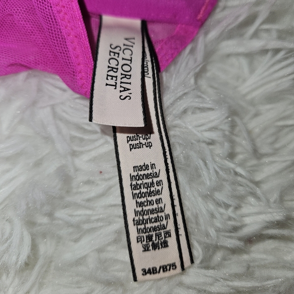 VS Bra - Picture 3 of 3